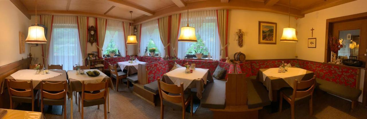 Tannerhof Bed & Breakfast Caines Exterior photo